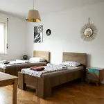 Family Friendly In The Center 公寓