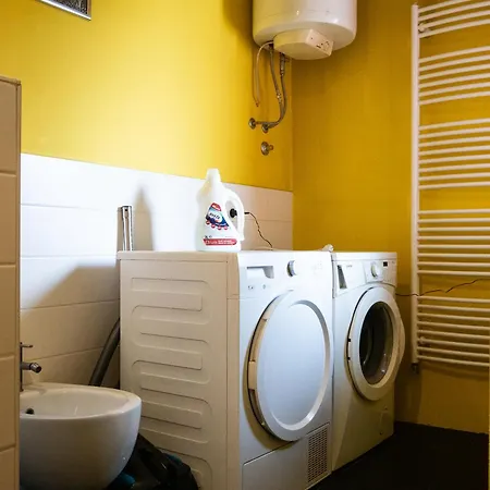 Family Friendly In The Center דירה