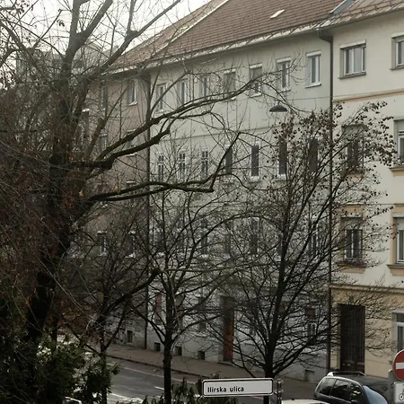 Family Friendly In The Center Apartman Ljubljana