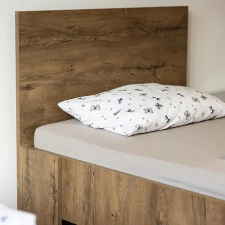 Family Friendly In The Center דירה