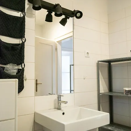 Apartment Family Friendly In The Center Laibach
